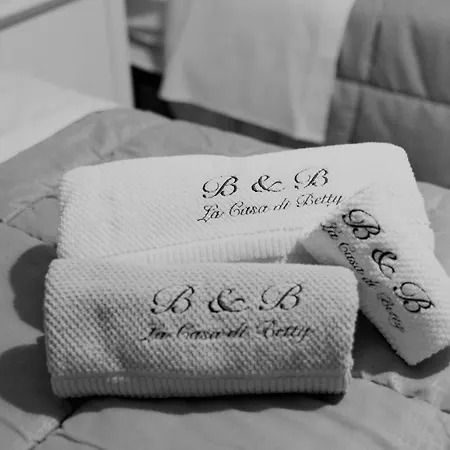 Alojamento de Acomodação e Pequeno-almoço La Casa Di Betty Albanella